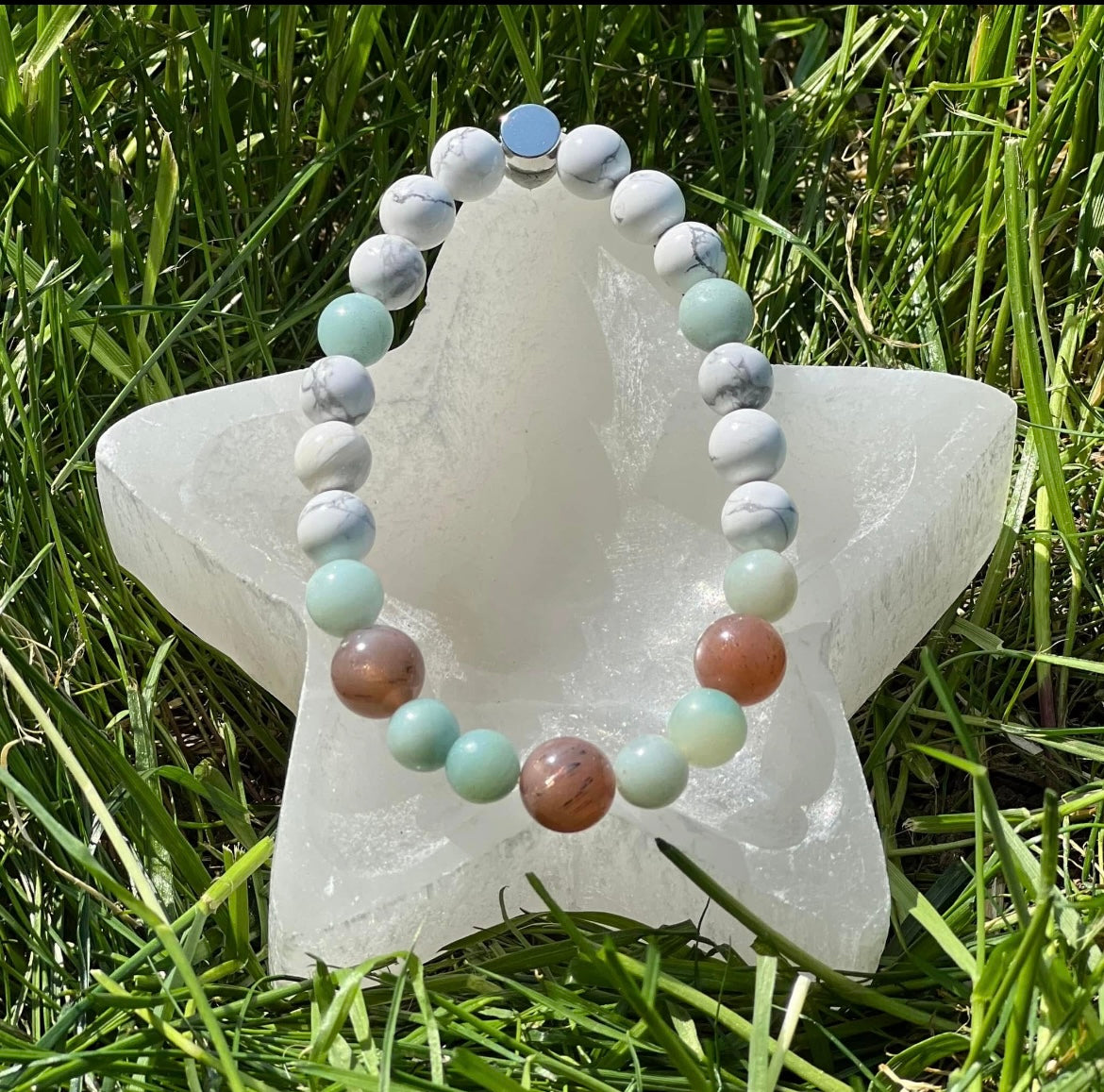 Sunstone, Howlite and Amazonite Crystal Bracelet